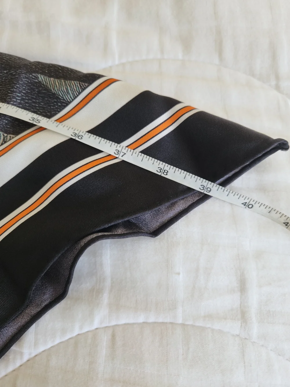 Burberry Silk Scarf Green Cream White Blue Black White Art Fashion Hankerchief - Picture 8 of 9